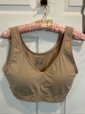 Jockey Nude Seamless V-Neck Bralette